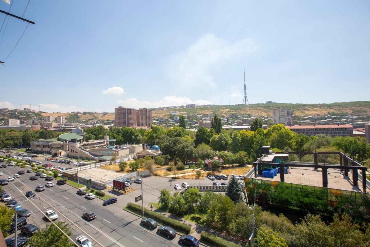 Umba Apartment N4 - Balcony And Mount Ararat View Jerevan Exteriör bild